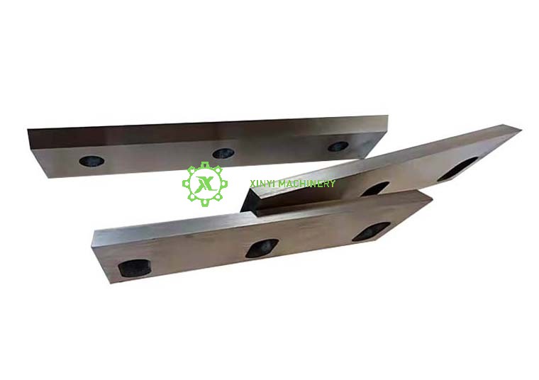 BLADE OF PLASTIC CRUSHER      MODEL: XY06005