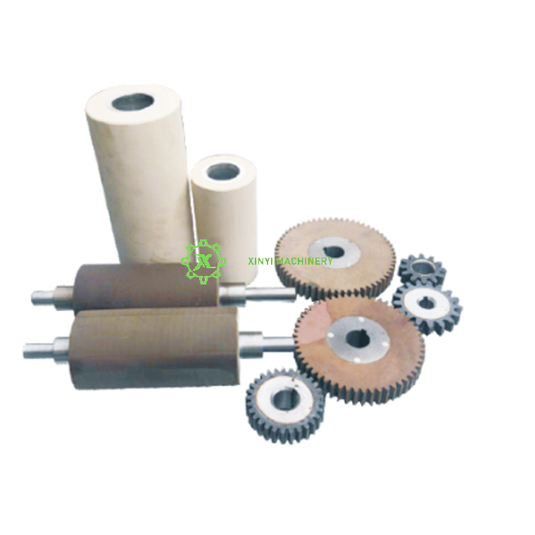 GEAR AND RUBBER ROLLER OF PLASTIC PELLETS CUTTER      MODEL: XY10GRR001-01